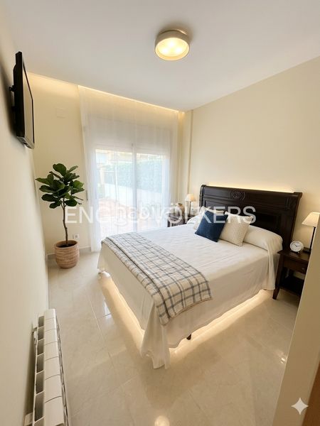 Foto 8aaf1189-1d80-4948-ae0e-5b3a1e268bcf. Pis amb calefacció aparcament piscina a Les Salines-Pla de Sant Pere Cubelles