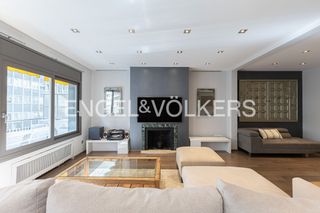 Lloguer Pis a Sant Gervasi - Galvany. Exclusivo y elegante piso con terraza en  turó parc