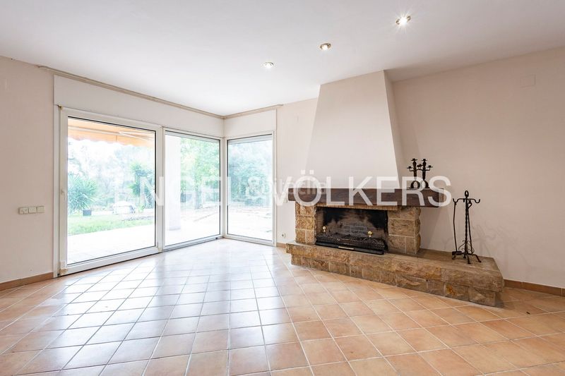 Foto 07fe31f6-9493-44a2-9f41-e1e810b41a7c. Casa amb calefacció aparcament a Bellaterra