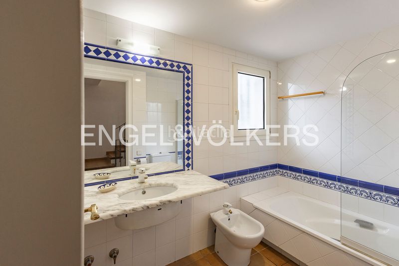 Foto 085ad1b2-19cc-4d96-8f03-0766b43ea8e2. Casa amb calefacció aparcament a Bellaterra