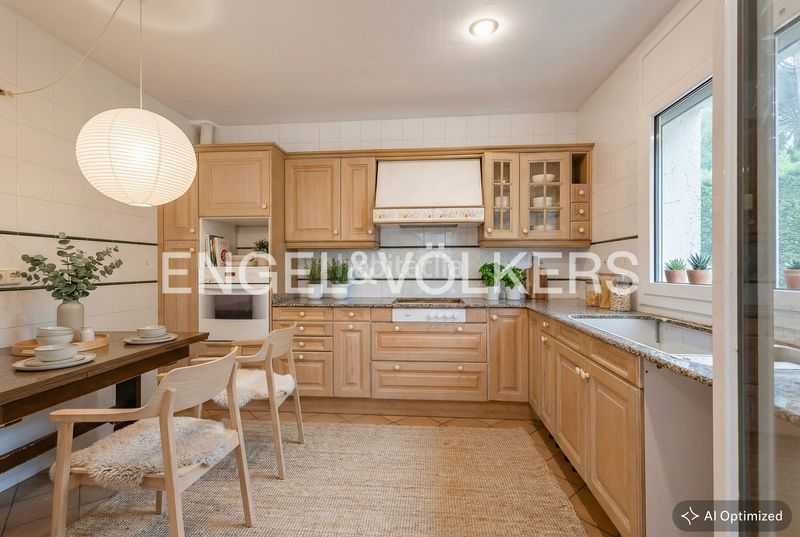 Foto 76103f70-99d7-4ebb-9884-c09c361463f6. Casa amb calefacció aparcament a Bellaterra