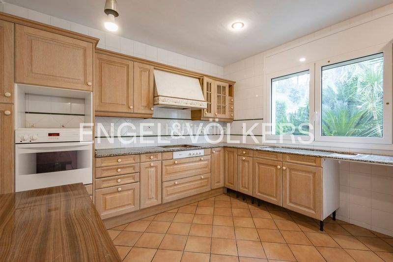 Foto cc4f9b3a-0d16-4eef-a26e-4aa1e6e29bd9. Casa amb calefacció aparcament a Bellaterra