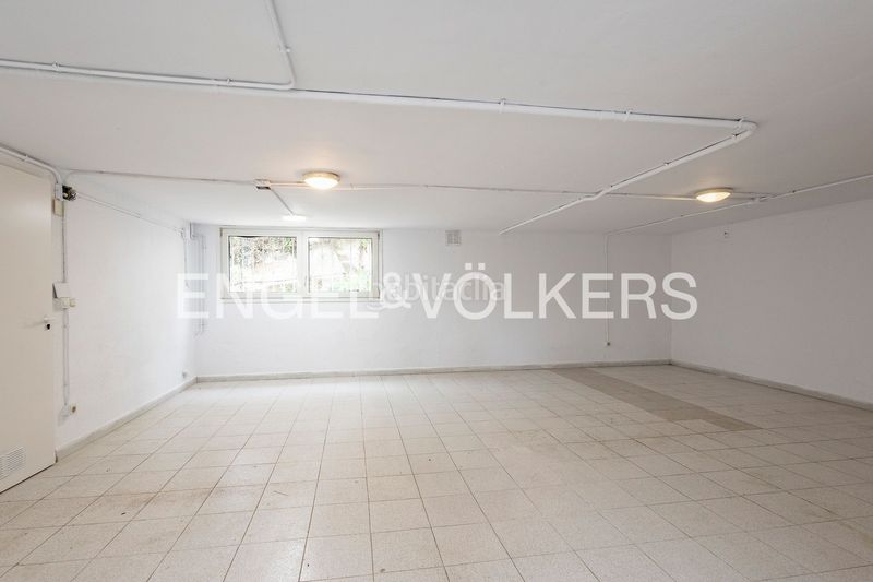 Foto e6a69fc1-be25-435a-a789-2043eae32b5f. Casa amb calefacció aparcament a Bellaterra