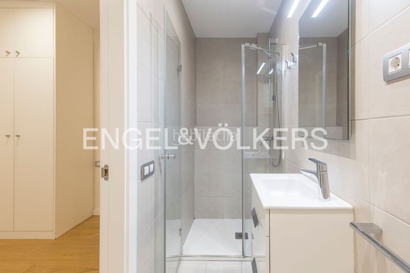 Piso exclusivo piso con terraza y vistas abiertas en eixample nova esquerra en Barcelona - Imagen 19