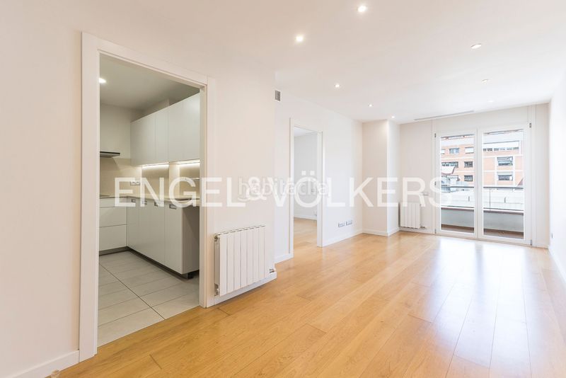 Piso exclusivo piso con terraza y vistas abiertas en eixample nova esquerra en Barcelona - Imagen 4