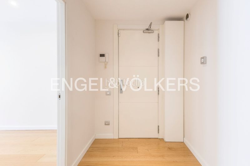 Piso exclusivo piso con terraza y vistas abiertas en eixample nova esquerra en Barcelona - Imagen 23