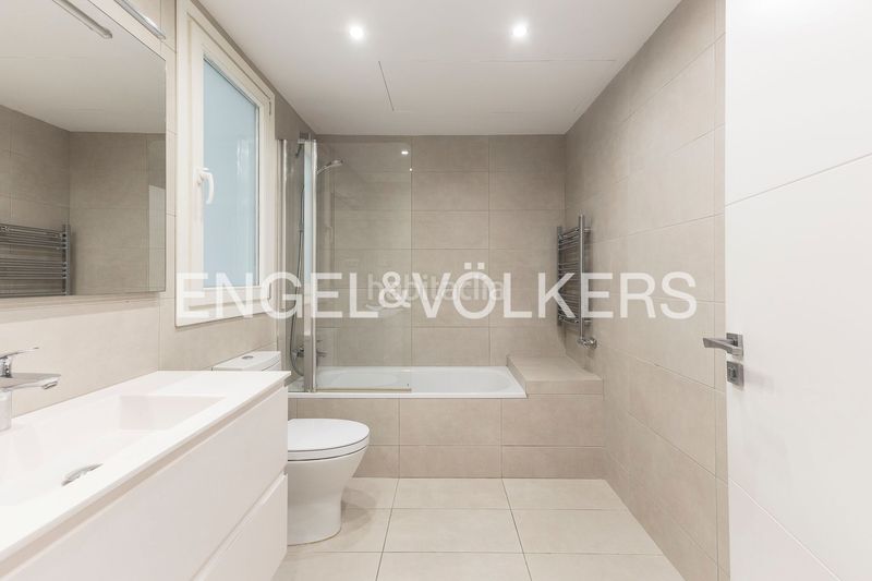 Piso exclusivo piso con terraza y vistas abiertas en eixample nova esquerra en Barcelona - Imagen 15