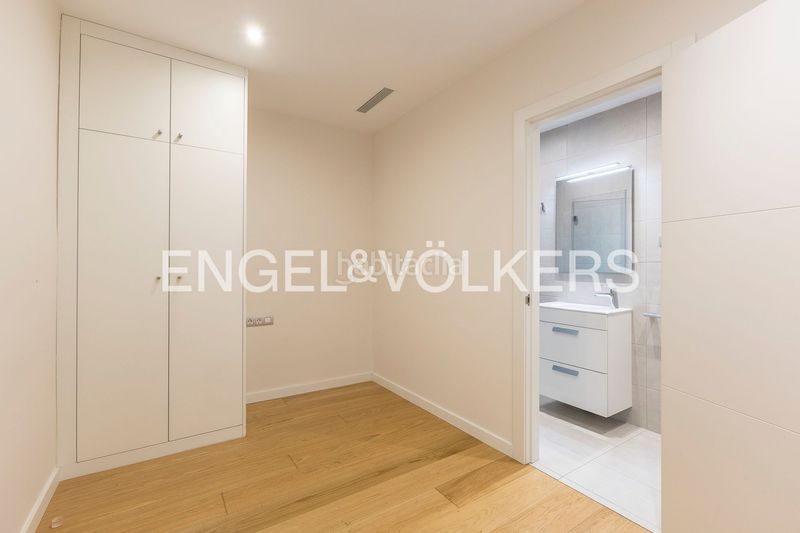 Piso exclusivo piso con terraza y vistas abiertas en eixample nova esquerra en Barcelona - Imagen 17