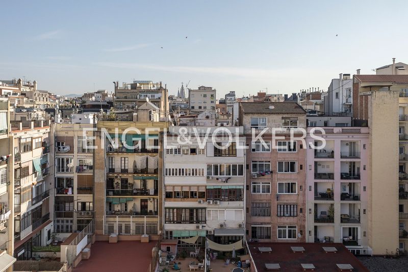Foto 40878cd1-ebd4-433a-bbfc-8a5efc20bdec. Àtic amb calefacció a L´Antiga Esquerra de l´Eixample Barcelona