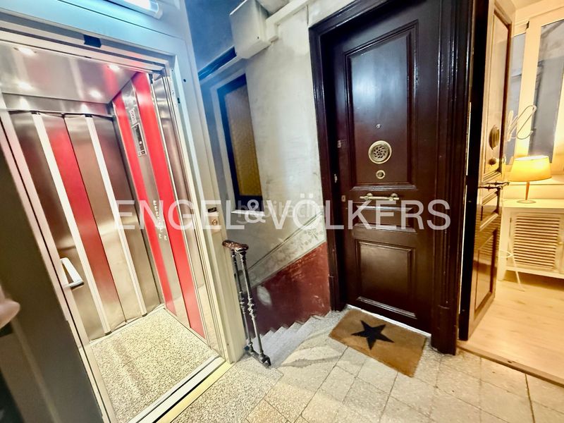 Foto bc6b512c-991c-4bb7-8278-42d3e52fc44f. Pis amb calefacció a Vila de Gràcia Barcelona