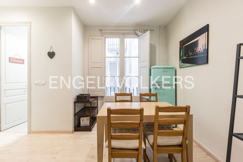 Foto cf653120-4eee-4277-a7bd-e0e369d2acb6. Pis amb calefacció a Vila de Gràcia Barcelona