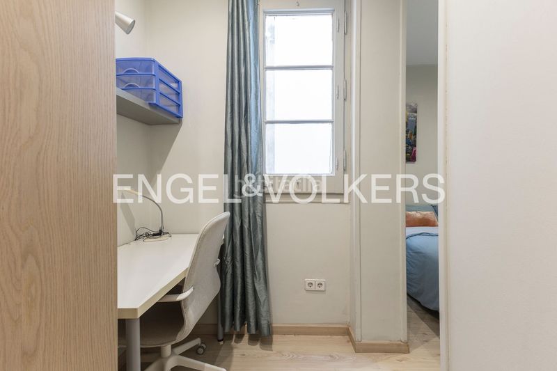 Foto ee32e17d-b5c3-4f3e-9d2b-221e44ea275c. Pis amb calefacció a Vila de Gràcia Barcelona