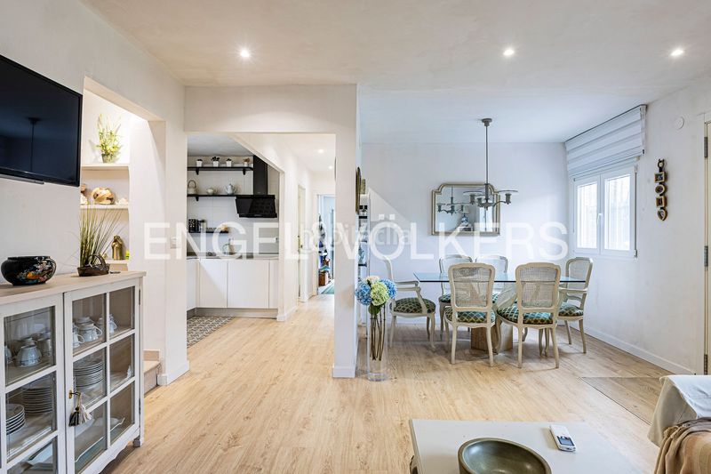 Foto 6ad44922-6e39-48fe-b83a-9ce6a8d93dc7. Casa amb calefacció aparcament a Catllar (El)