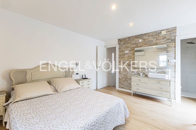 Foto bb53872e-3a1f-4a6b-80ae-c8f9bca1df6e. Casa amb calefacció aparcament a Catllar (El)