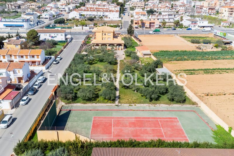 Foto 1e9630e7-689d-4668-8983-07ca8d41420c. Casa amb calefacció aparcament a Marítima Sud Torredembarra