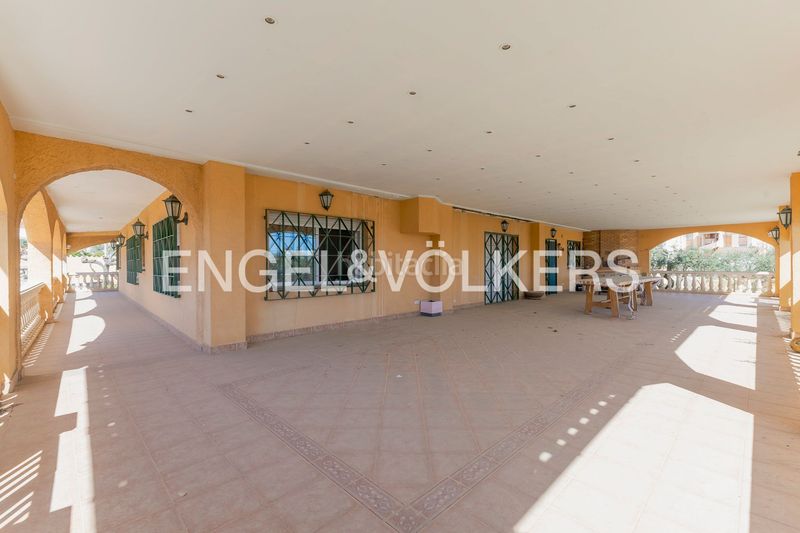 Foto b073c968-3a38-4fbb-9a03-cbeb8d3f98d5. Casa amb calefacció aparcament a Marítima Sud Torredembarra