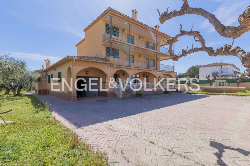 Foto b92d807c-8879-4e03-a9e3-0e7a0807be7f. Casa amb calefacció aparcament a Marítima Sud Torredembarra