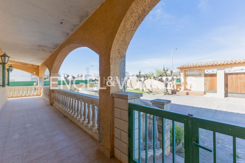 Foto ee80d120-9b67-4e52-ba8e-da207a59c1dc. Casa amb calefacció aparcament a Marítima Sud Torredembarra