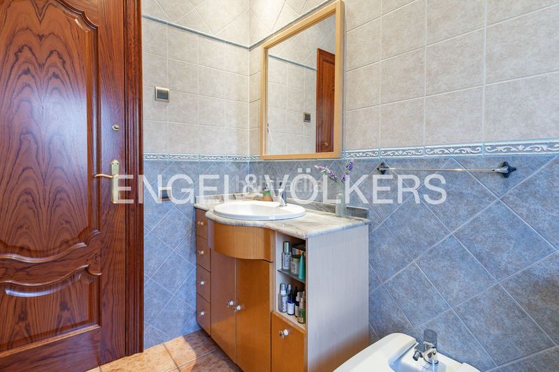 Foto 11b2c18e-95b2-4bee-8a4a-c8ed4e1ab3c4. Casa amb calefacció aparcament a Vilanova del Vallès