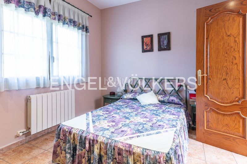 Foto 2dc08b51-cfc3-4977-9d08-c7c22bc3cdd1. Casa amb calefacció aparcament a Vilanova del Vallès