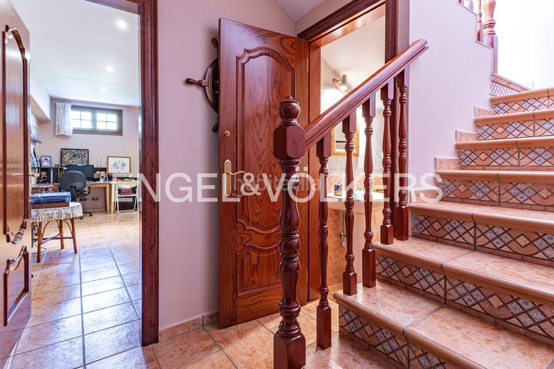 Foto 88ef8d69-3c52-42a4-be97-528dbcc87720. Casa amb calefacció aparcament a Vilanova del Vallès