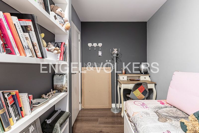 Foto d19ba8f6-da5a-41ea-a068-eebd1837e8c4. Pis amb calefacció a Sant Gervasi - Bonanova Barcelona