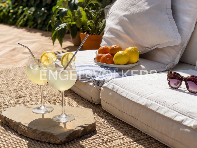 Foto 08dbefe2-d432-4fb4-8163-11c86e48eac8. Casa amb calefacció aparcament piscina a Zona Alta Premià de Mar