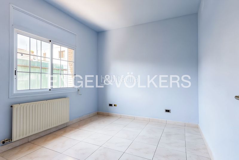 Foto 3bc75bc4-3ace-4bfe-b996-7275ba61e684. Casa amb calefacció aparcament piscina a Zona Alta Premià de Mar