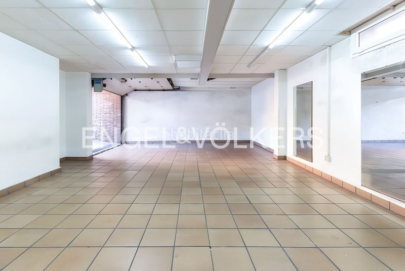 Foto bcad036b-9a82-4785-bf68-d5f755412387. Casa amb calefacció aparcament piscina a Zona Alta Premià de Mar