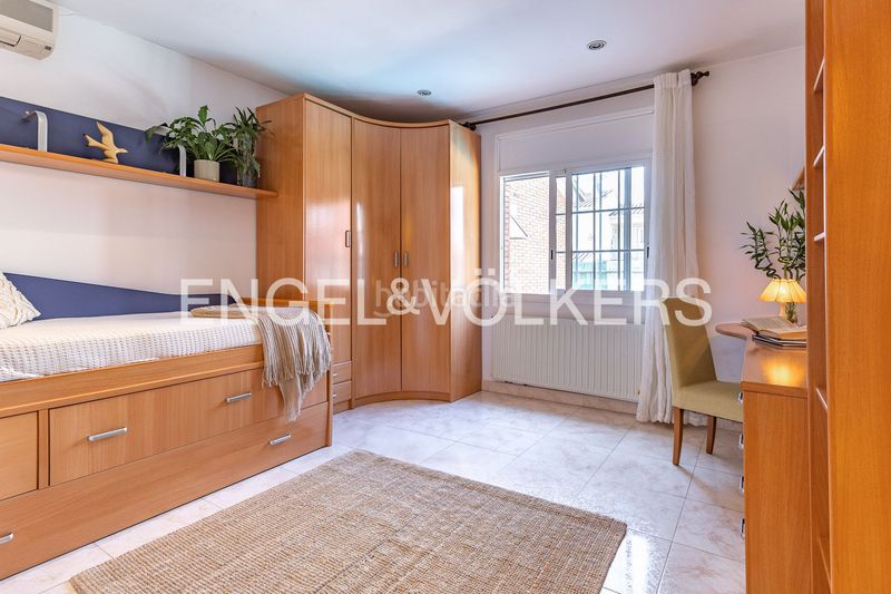 Foto d725da22-9ee4-4c2f-89aa-3a41e7182a16. Casa amb calefacció aparcament piscina a Zona Alta Premià de Mar