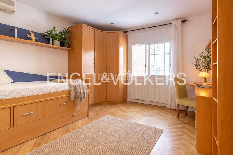 Foto f307e84a-e46c-4060-861b-3a9a9839233e. Casa amb calefacció aparcament piscina a Zona Alta Premià de Mar