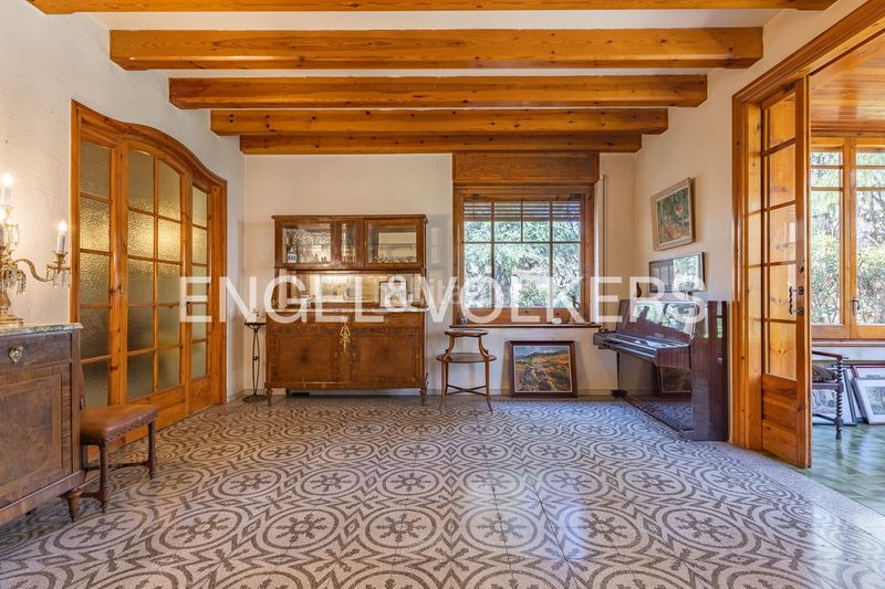 Foto 256fab81-55a1-4fc0-b952-b518e6e23f0b. Casa amb calefacció aparcament a Papiol (El)