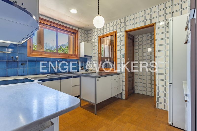 Foto 1f979193-35a2-4f9e-80ce-17bde11d1eae. Casa amb calefacció aparcament a Eixample Sant Cugat del Vallès