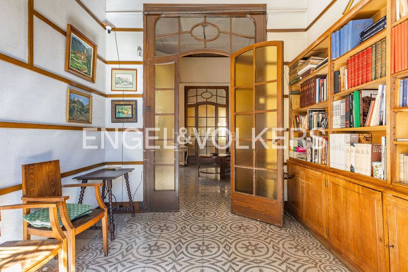 Foto afd799c0-f5ce-46c5-96dd-df3e1597f16d. Casa amb calefacció aparcament a Eixample Sant Cugat del Vallès
