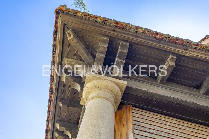 Foto fbdb5566-8104-473a-9391-9588c83f4519. Casa amb calefacció aparcament a Eixample Sant Cugat del Vallès