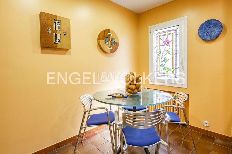 Foto 27fd9faa-1134-4150-bb49-e5edf388e77e. Casa amb calefacció aparcament piscina a Abrera