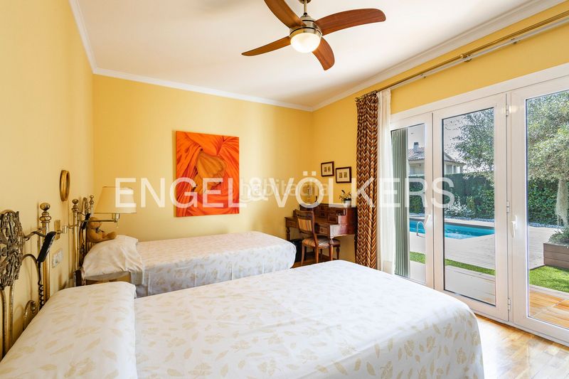 Foto a69dbd9f-3f15-46cd-ab74-9f53fc976dcd. Casa amb calefacció aparcament piscina a Abrera