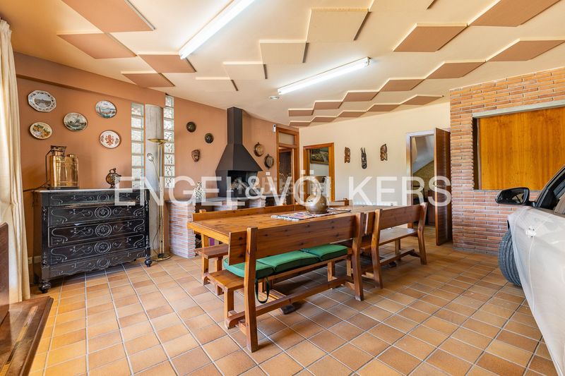 Foto ffdca2ef-68eb-4337-a6cd-c5d393dcfe00. Casa amb calefacció aparcament a Font Verda Granollers