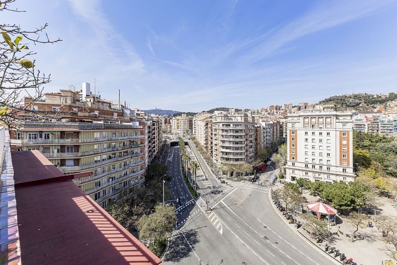 Foto 3f17f628-4482-4948-ba41-0a6833982ae8. Àtic amb calefacció a Baix Guinardó Barcelona