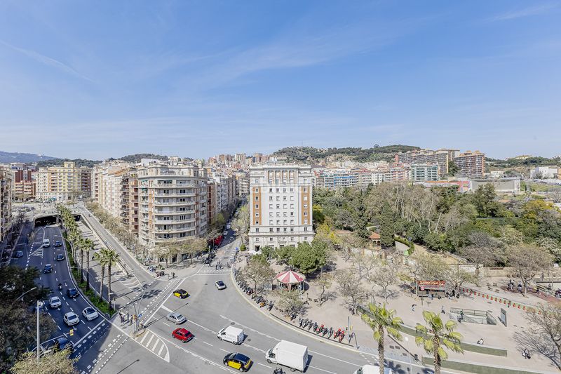 Foto e27b1576-2d0d-4c90-8a0d-9a1bbea9304c. Àtic amb calefacció a Baix Guinardó Barcelona