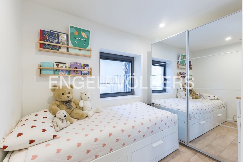 Foto 11ca2068-c4f1-4893-902a-155f59eac20c. Pis amb calefacció a La Vila Olímpica del Poblenou Barcelona