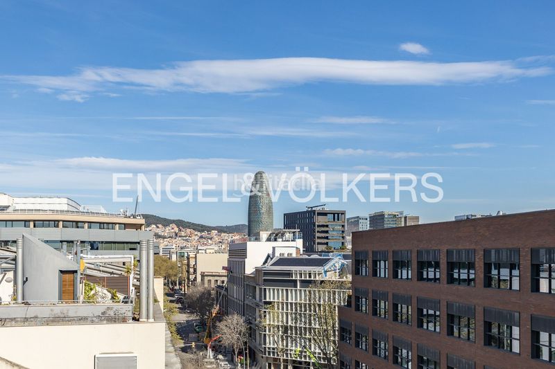 Foto 24e60a29-e31c-4fdd-a437-342dfe8f0467. Pis amb calefacció a La Vila Olímpica del Poblenou Barcelona