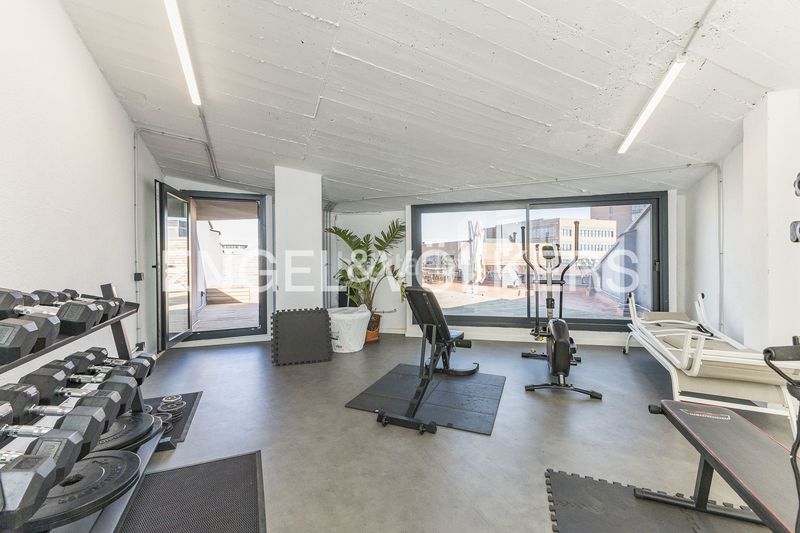 Foto 35e55a55-5407-4194-adac-399c9d5d1cff. Pis amb calefacció a La Vila Olímpica del Poblenou Barcelona