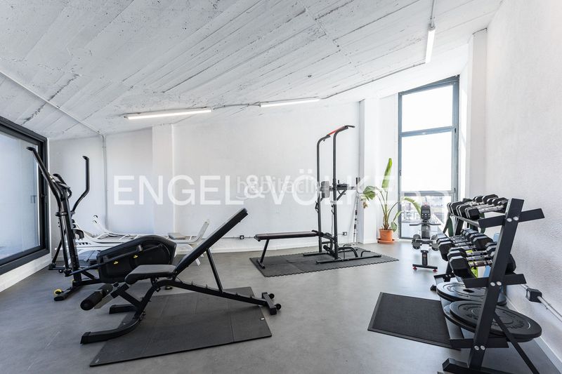 Foto 7f1719e0-bb12-4b4a-83df-17f41882a1de. Pis amb calefacció a La Vila Olímpica del Poblenou Barcelona