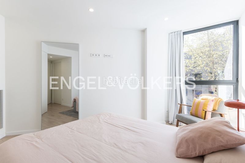 Foto 8a39385d-00cb-4bfb-86cc-4fec64b74b6a. Pis amb calefacció a La Vila Olímpica del Poblenou Barcelona