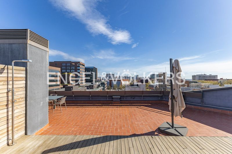 Foto ff65d9e1-f477-42e3-80e7-f4e16273ccd8. Pis amb calefacció a La Vila Olímpica del Poblenou Barcelona