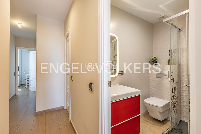 Foto 1bdd024c-48e0-4864-b992-8302df20c70c. Àtic amb calefacció aparcament a Camí de la Serra Mataró