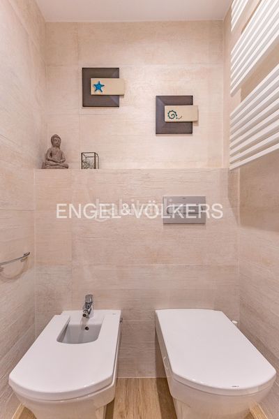 Foto 323f33cb-4629-4a0b-add0-86b51fa557ed. Àtic amb calefacció aparcament a Camí de la Serra Mataró