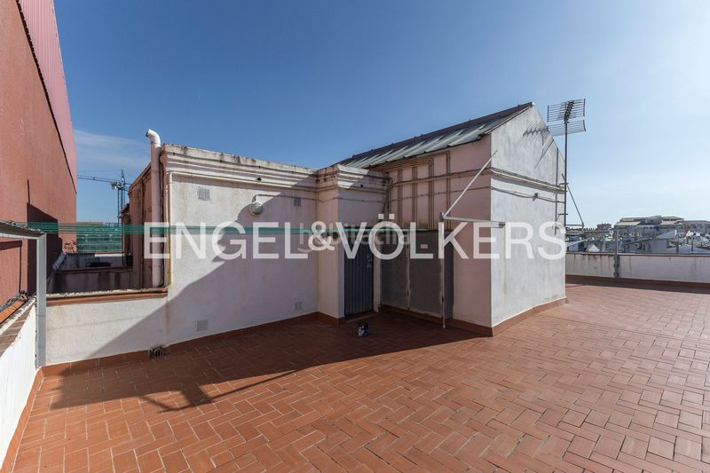 Foto 11cb4433-e705-4973-b317-6e3900e96e43. Pis amb calefacció a El Parc i la Llacuna del Poblenou Barcelona