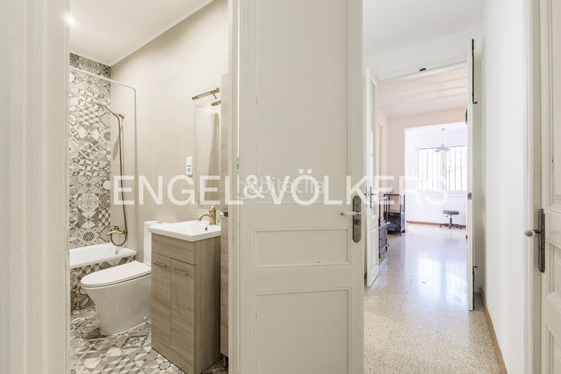 Foto 91d2b1cb-62c5-4f18-8e63-0552fac28ea6. Pis amb calefacció a El Parc i la Llacuna del Poblenou Barcelona